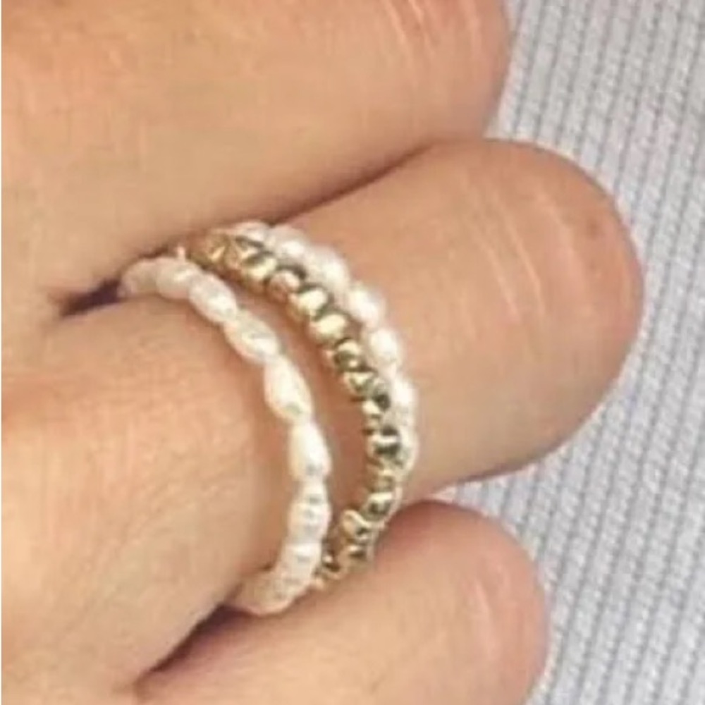 Stella & Dot Pearl Ring Stretch Set